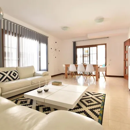 Las Caletas Del Mar Villa Costa Teguise