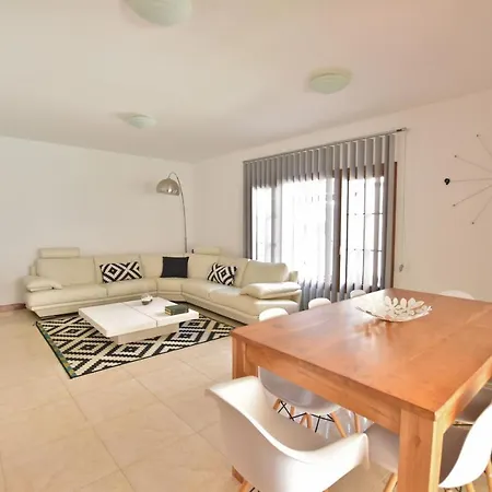 Villa Las Caletas Del Mar *